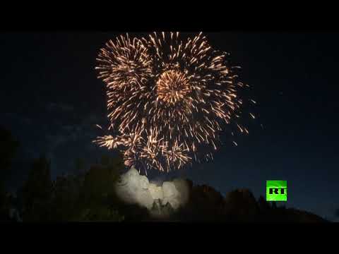 شاهد احتفالات عيد الاستقلال في الولايات المتحدة بجبل راشمور